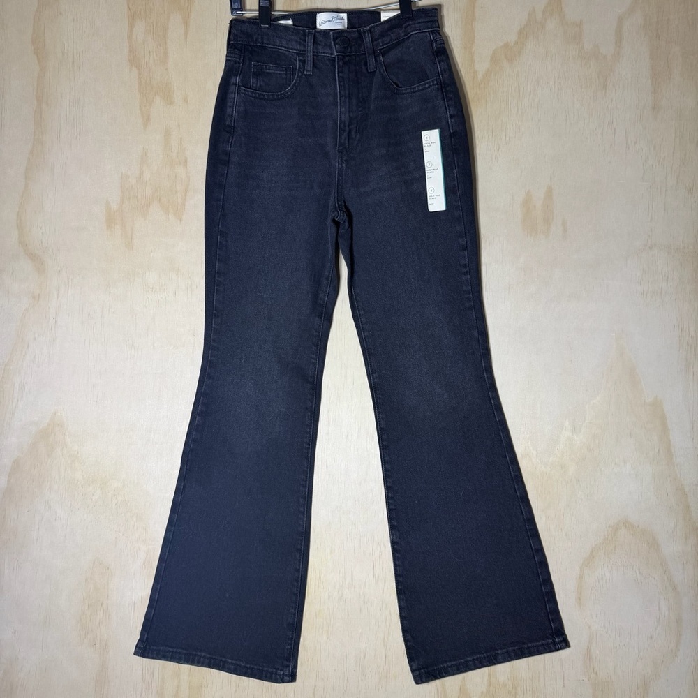 NWT Universal Thread High-Rise Flare Jeans Womens Size 2‎ Comfort Stretch Black